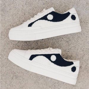 Soludos Yin Yang Platform Sneaker, Size 7.5 (NWOT)